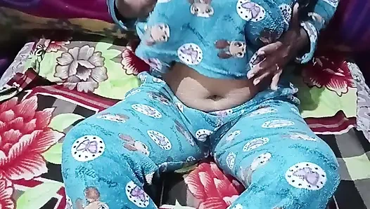 Aaj me kud apne ko pyar ki
