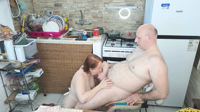 Amatör Oral Seks: Yutmayı Severim ve Bunu Yapmayı Gerçekten Çok Severim