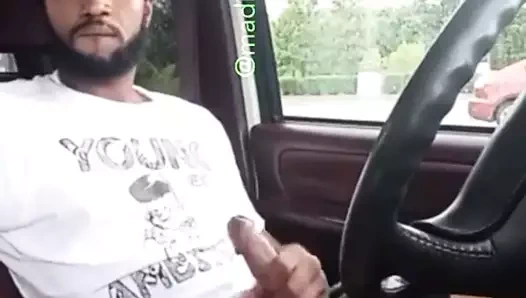 Bu bbc'yi emmek ister misin?