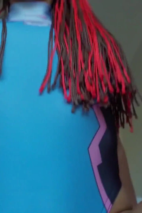 Cosplay videosu! Farklı pozisyonlarda oral seks ve ateşli sikiş.