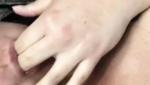 Bbw oynama ile memeler