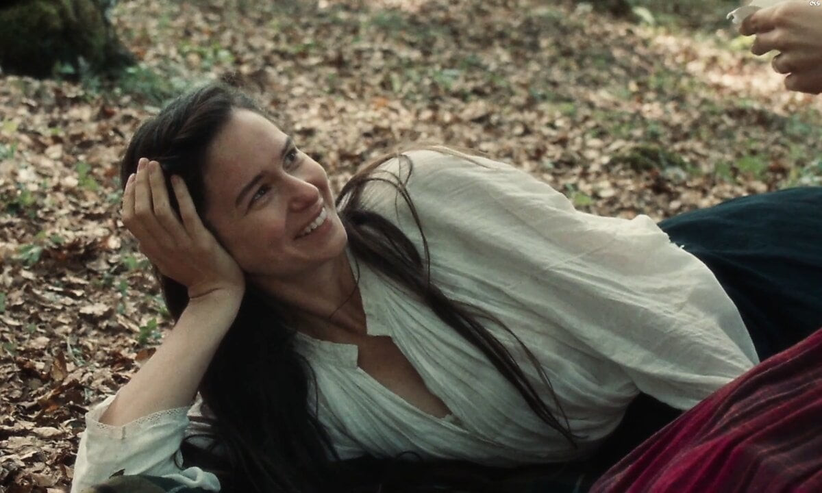Vanessa Kirby &amp; Katherine Waterston - "Gelecek Dünya"