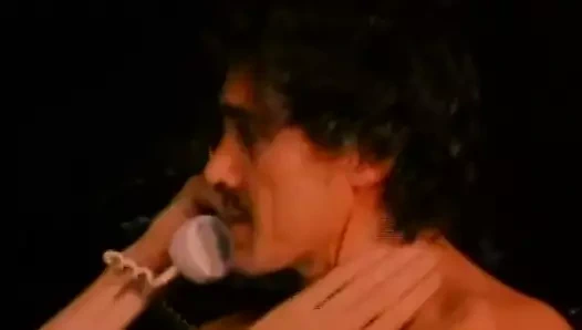 Balayı zamanı devam ediyor