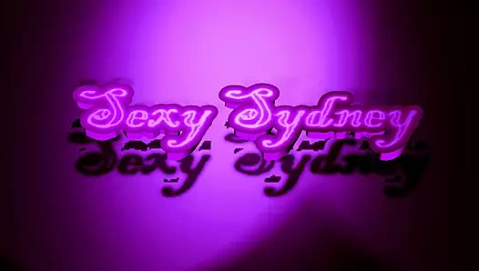 sydney boşalan içinde külot