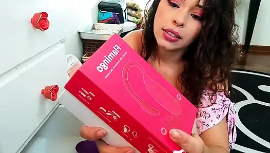 Tüm meame seks oyuncaklarımı gösteriyorum