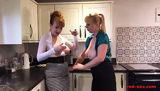 Sıcak olgun bayanlar