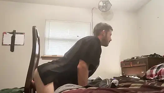 Sıkı götlü büyük dildo