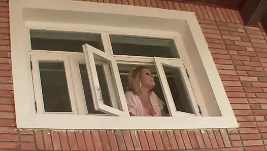 Üvey anne bir sürtük