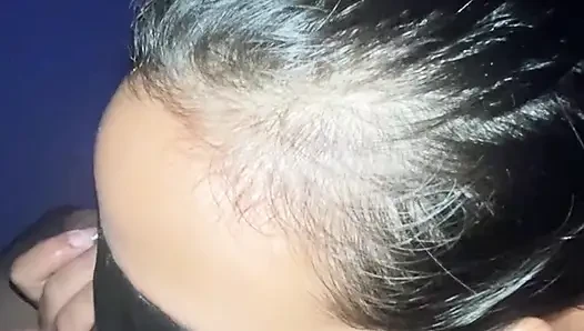Sikini emiyor çünkü bana bunun için para ödüyor