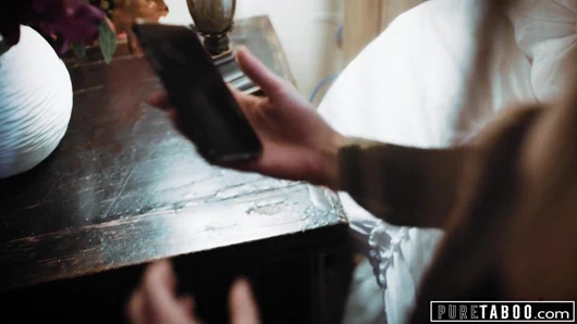 Saf tabu, kyler quinn üvey anne ve üvey babasıyla yakalandı