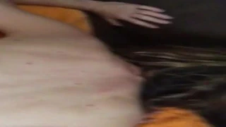 Elektrikçi içimde çıplak oluyor