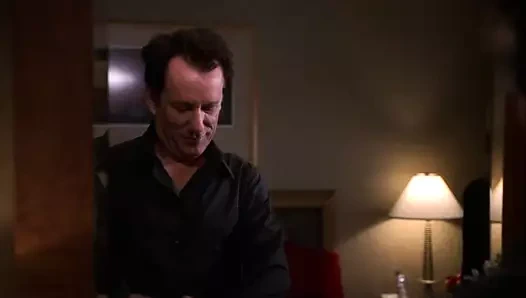 Natasha henstridge - "köpekbalığı" s1e20