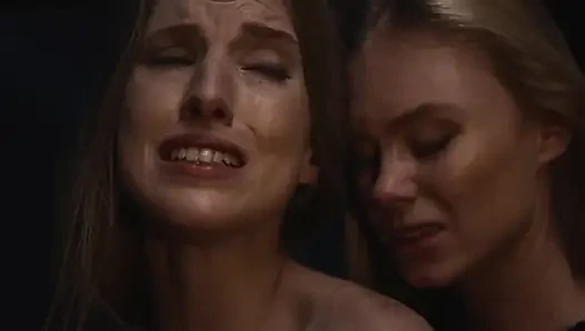 Vampir lady seraphine - octavia kırmızı interaktif oyun seks