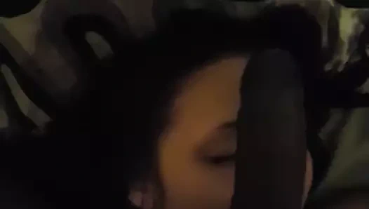 Sri lankan kız emme bir dev horoz