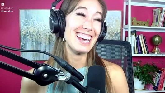 Trikepatrol röportajı - Christy Love (papaz, yetişkin sanatçı ve komedyen!)