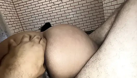 Mısırlı sharmota büyük göt Arap büyük yarağa biniyor