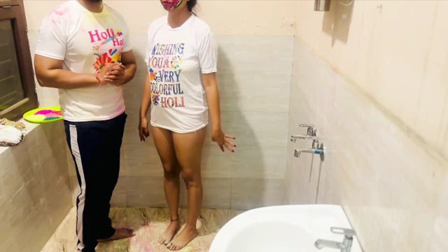 Holi'de baldızla edepsizce iş yaptı, açıkta seks