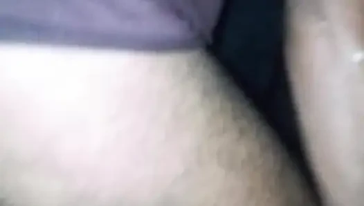 Hintli koca karısıyla tam zevk alıyor