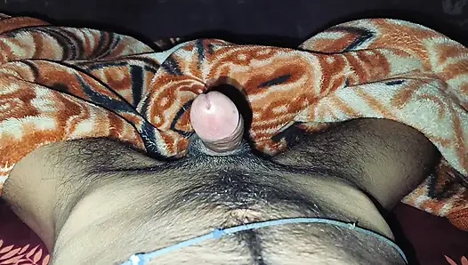 Hintli ateşli kadın çok mutlu