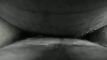 bir yabancıyla alay etmek