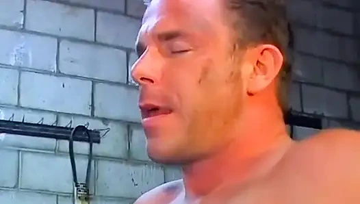 Tamirci Eric York ve Joe Romero sikişiyor