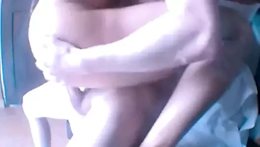 Sıcak kız öğrenci çok sıcaktı ve benim cum hakkında düşünmeden onu sıkı ıslak kedi ile benim dick sürmek sert