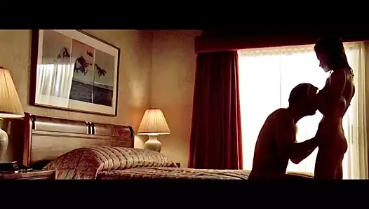 Ünlüler kim baser ve alec baldwin ıslanır ve buharlaşır