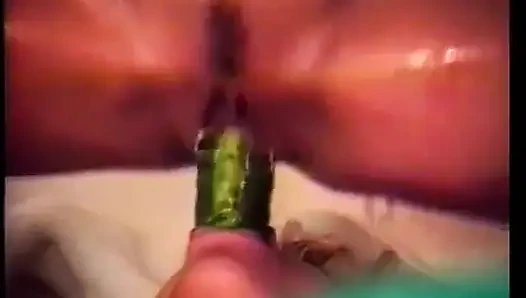 Lezbiyenler büyük memeli sarışın nostaljik amcık yalıyor büyük dildo sikiliyor