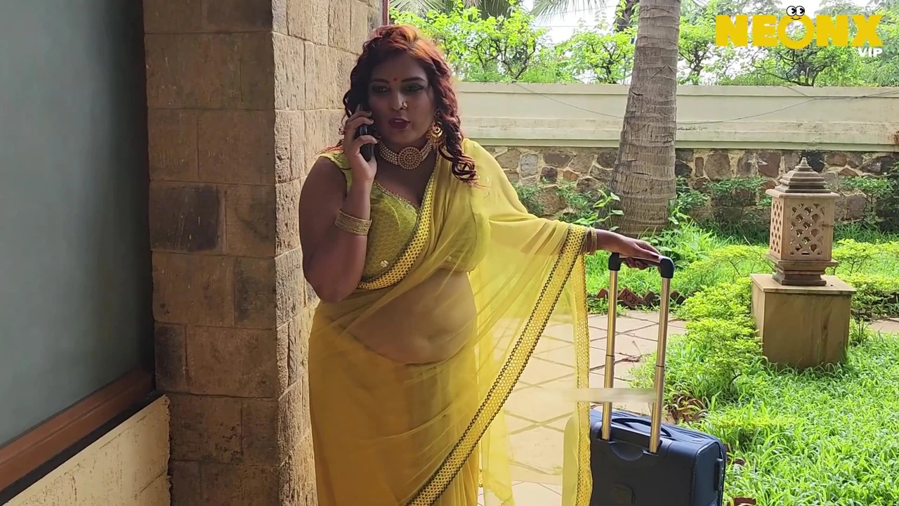 देसी भारतीय कामुक काजल चोदने लायक मम्मी का युवा लड़के देवर जी के साथ सेक्स