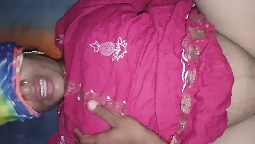 Hintçe videoda yenge ko pela