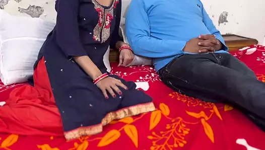 Sagi indu chachi ka paani nikal diya bhatije mukul ne chachi amma ne bete ka lund Hintçe ke apni chut chudwa li seçer