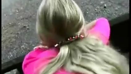 MONTRE MOI TES COUILLES PLEINNES