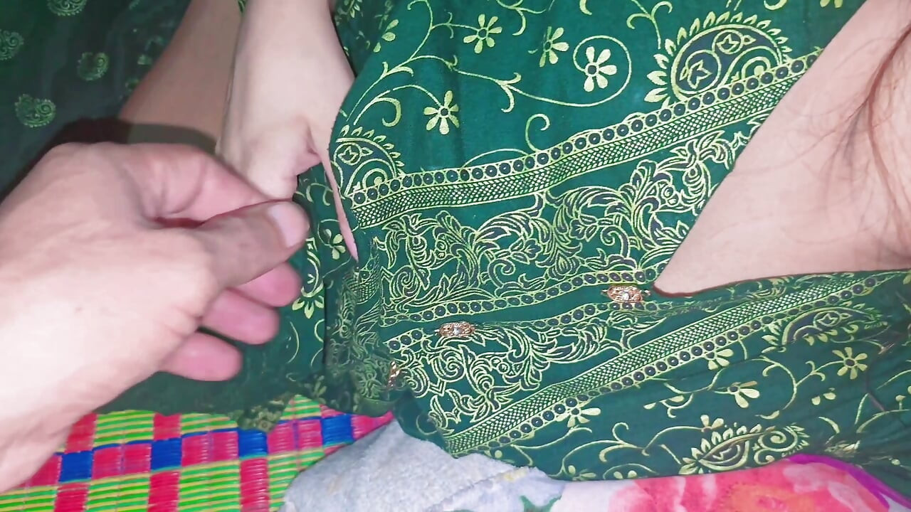 Chut Nahi Dongi - Andar Na Dalna Bas Haath Laga Lo🥵