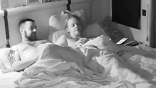 Azgın kocam beni ateşli dölüyle doldurdu