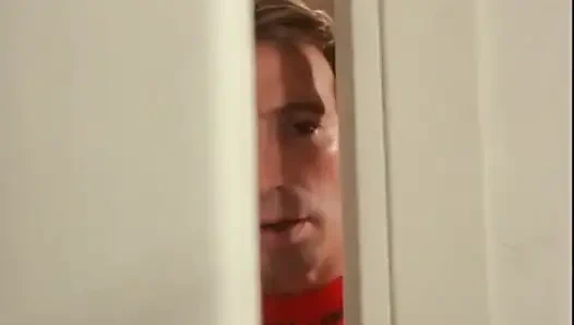 Ateşli sarışın amcığını siktiriyor