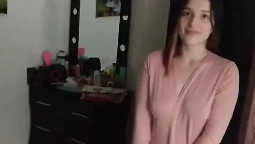 KıZ EDINERO BÖLÜM 1'DENSE KIRAYı VÜCUDUYLA ÖDEMEYI TERCIH EDIYOR