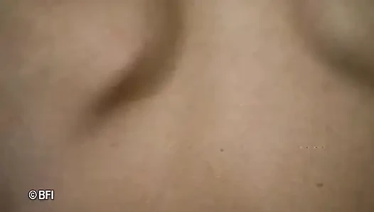 Seks kölesi kız 2