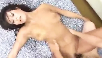 Yoshiki Aogiri gets cocks in cunt in gangbang