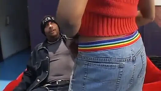 Üvey erkek kardeşimi sikmek her zaman hayalim olmuştur