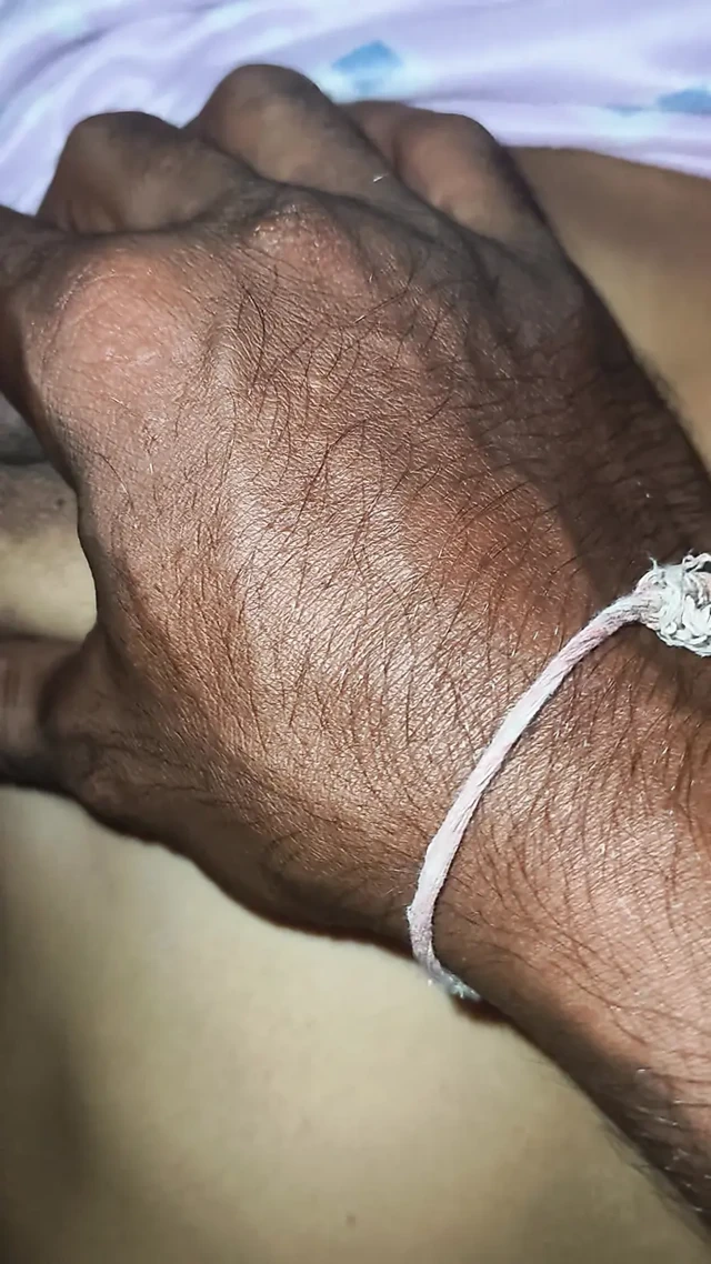 Desi ki raat ko seks kiya