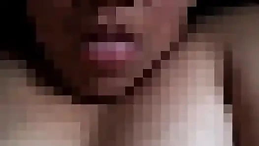 Vajinasını emdim ve sakalımı ıslattım