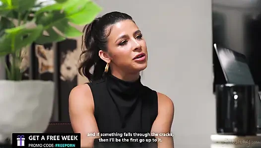 Girlsway - ateşli hatun Kylie Rocket randevu uygulamasında iş görüşmecisi Hime Marie'yi gölgelediğini fark ediyor