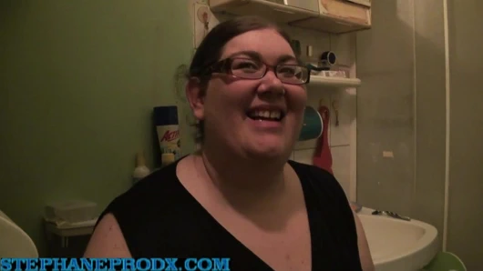 Audrey 5 yıl boyunca sikmeye ihtiyaç duyuyor