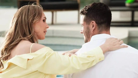 Orta yaşlı seksi efsanevi orta yaşlı seksi kadın Tanya ilk anal deneyimine sahip