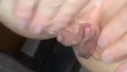 #78 çok ıslak kedi