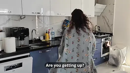 Genç üvey anne, geç kalamayız, üvey baban bekliyor