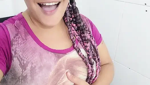 Korkunç pembe ateşli kız