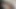 Seksi esmer evin etrafında çıplak ev işleri yapıyor