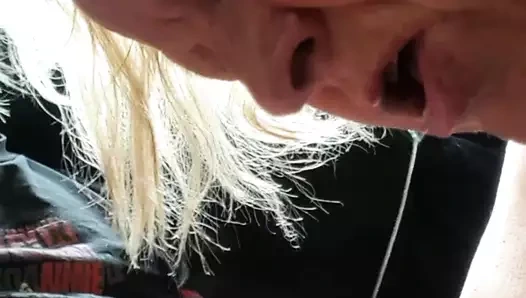 Genç erkek avcısı kadınım