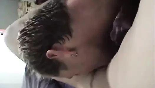 Amatör sikiş seansı ve amcık yalama